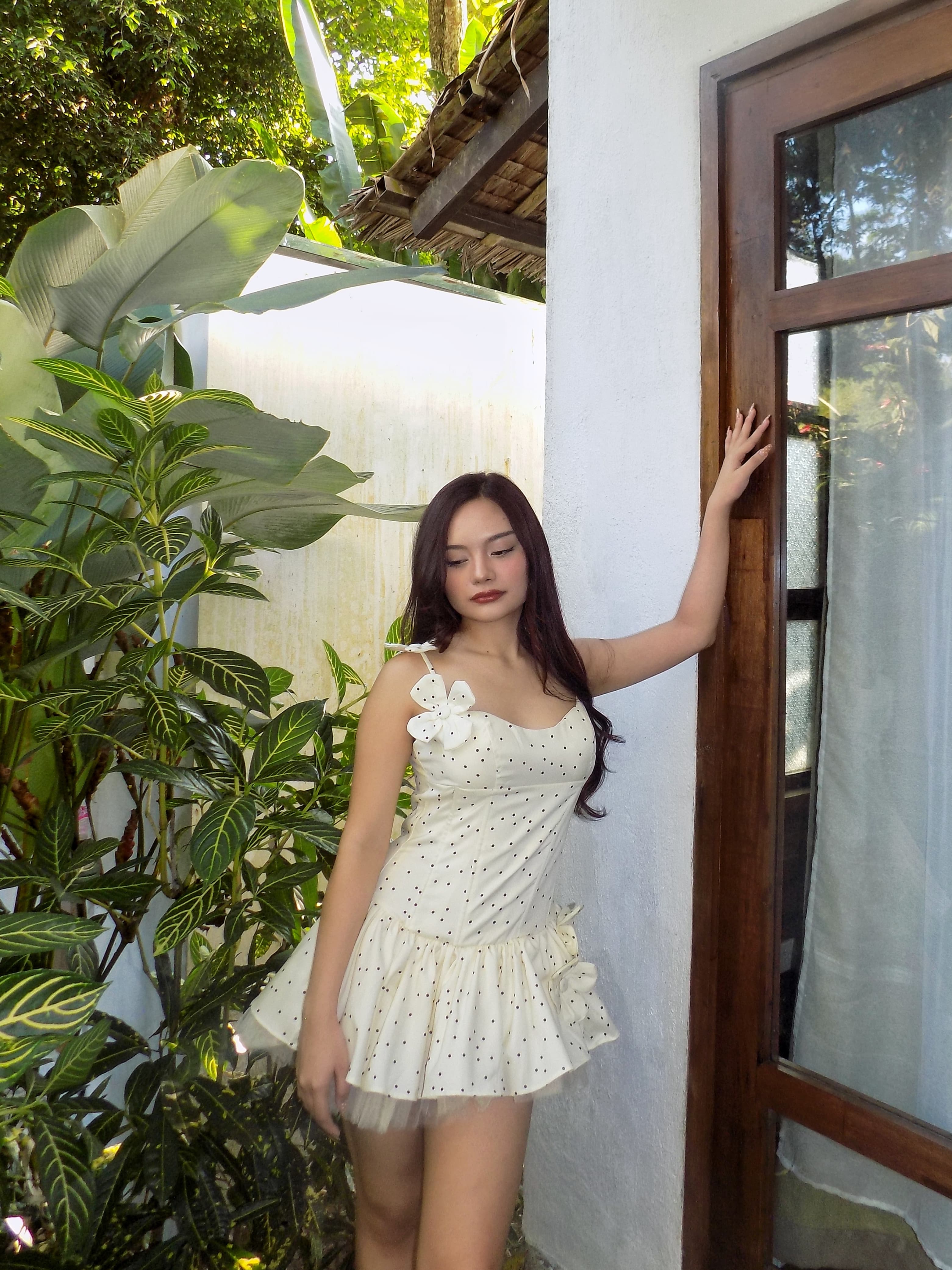 YLLENA collection cover